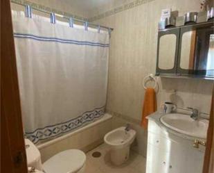 Bathroom of Flat for sale in Villanueva del Pardillo