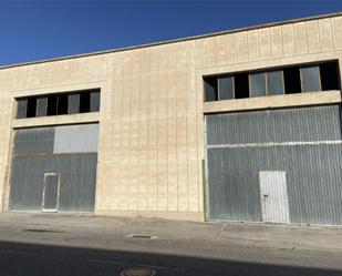 Vista exterior de Nau industrial en venda en Tàrrega