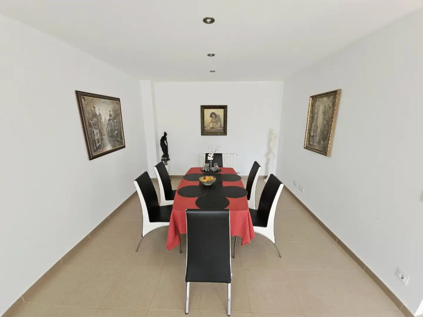 Casa o chalet en venta en Carrer Xaloc, 5, Pau Comedor de Casa o chalet en venta en Pau