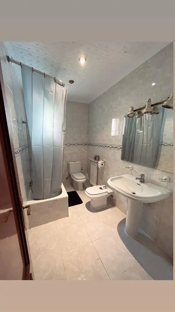 Flat for sale in Avenida República Argentina, 14, Centro Bathroom of Flat for sale in Cuenca