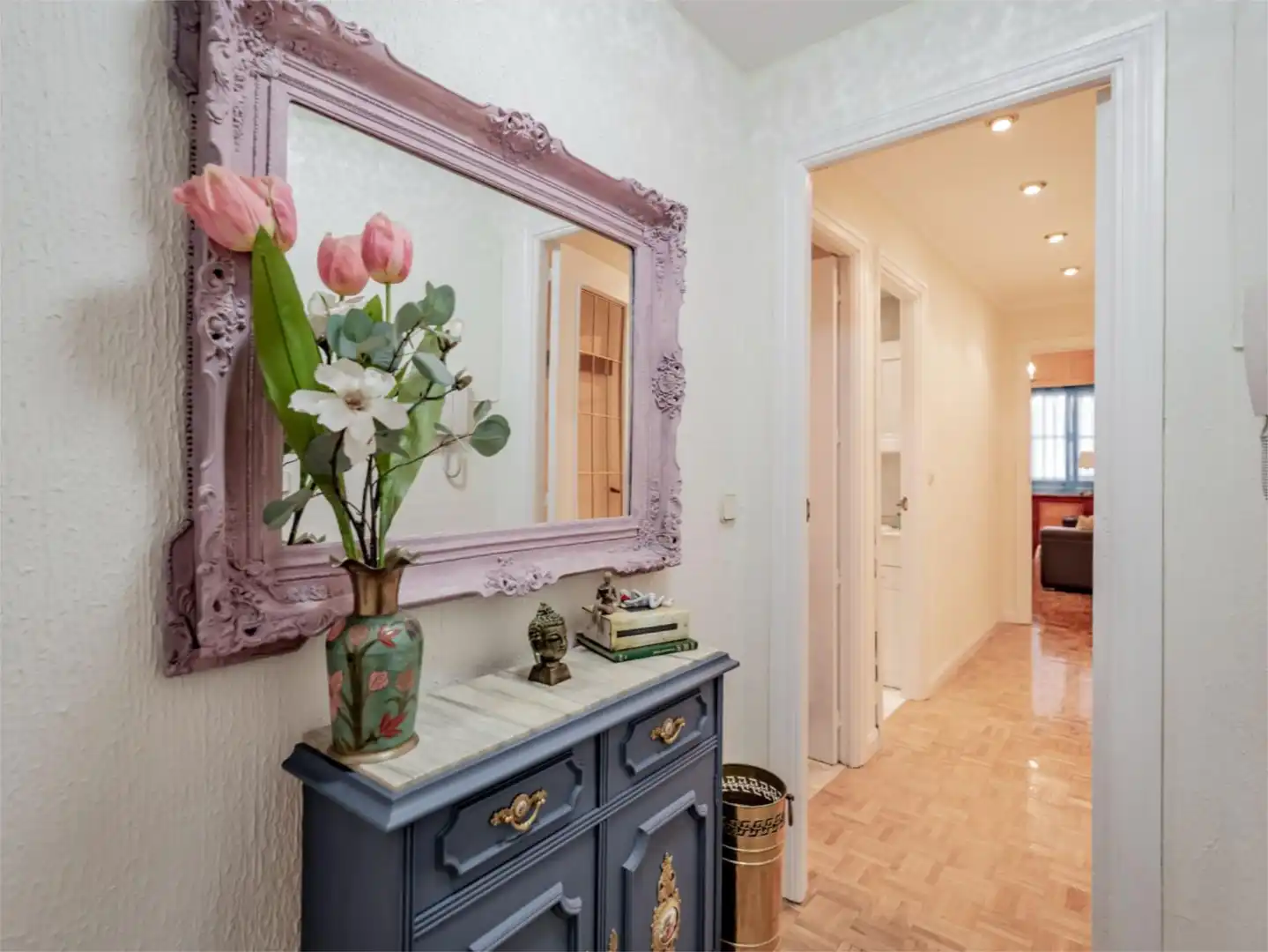 Room in Calle de O'Donnell, 58, Estrella Room in Calle de O'Donnell, 58, Estrella