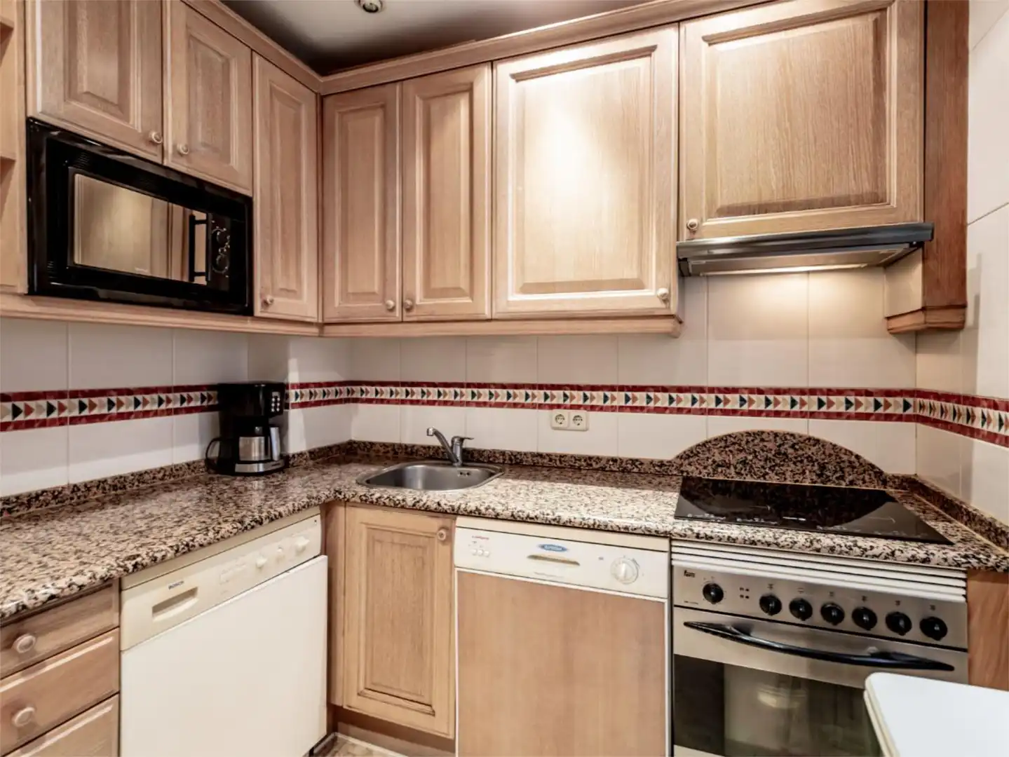 Room in Calle de O'Donnell, 58, Estrella Room in Calle de O'Donnell, 58, Estrella