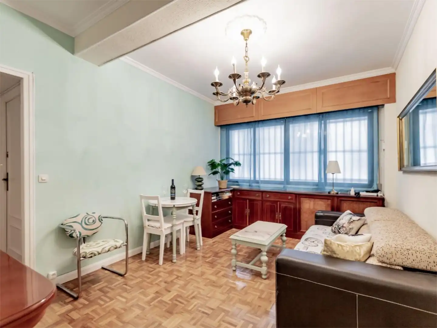 Room in Calle de O'Donnell, 58, Estrella Room in Calle de O'Donnell, 58, Estrella
