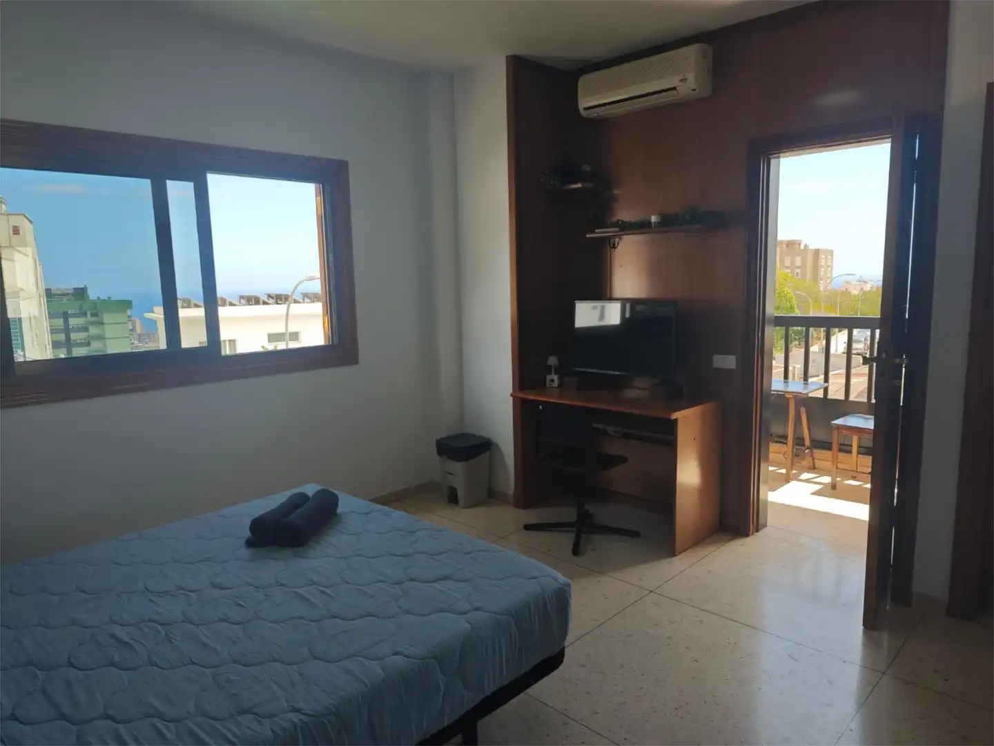 Room in Calle Jose Antonio Escuder, 2, Villa Ascensión - El Perú - Cruz del Señor