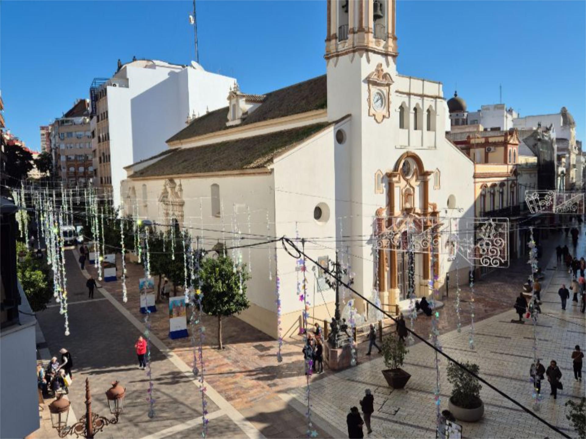 Vista exterior de Casa adosada en venda en  Huelva Capital amb Terrassa i Balcó