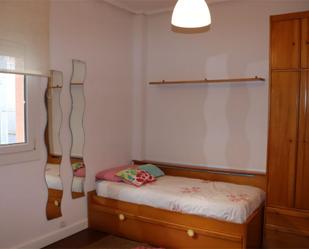 Bedroom of Flat for sale in Sestao 