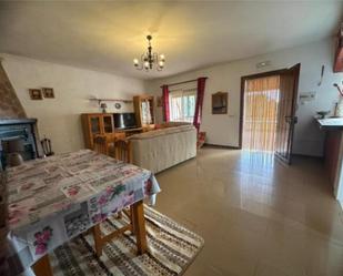 Vista exterior de Casa o xalet de lloguer en Nerja amb Terrassa, Piscina i Moblat