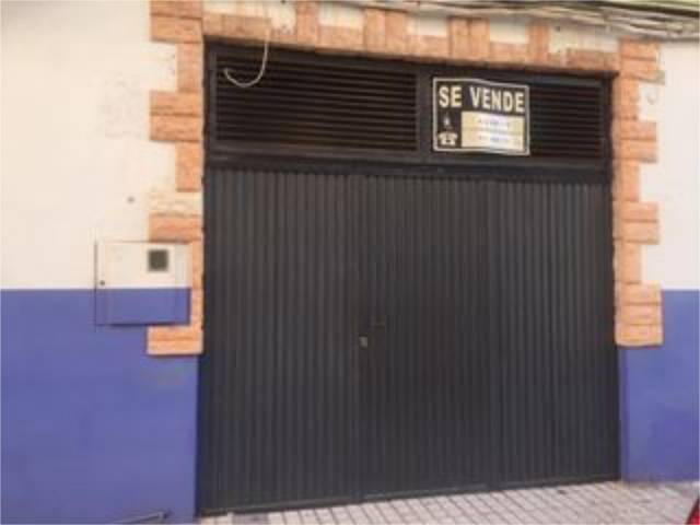 Local comercial en Venta en Carrer José Canalejas, 13 en Llombai