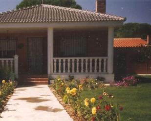 Exterior view of House or chalet for sale in Traspinedo