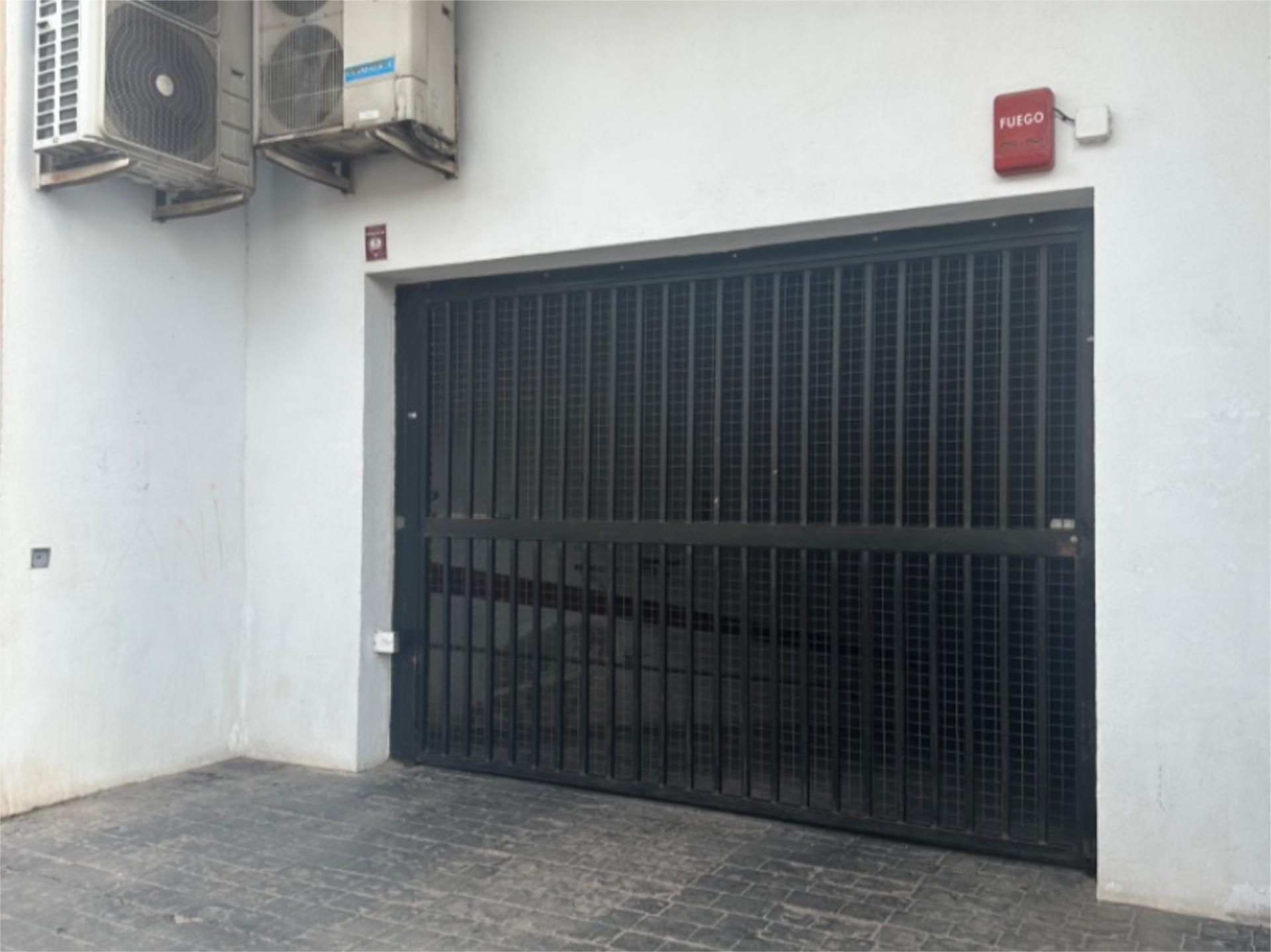 Parking of Garage to rent in  Almería Capital