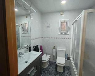 Bathroom of Flat for sale in Montornès del Vallès  with Heating, Terrace and Storage room