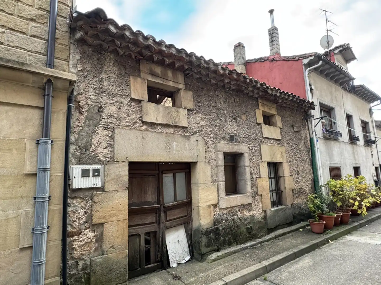 Exterior view of Detached homes for sale in Quintanar de la Sierra