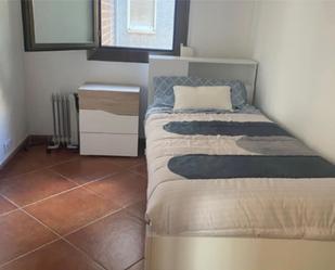 Bedroom of Flat to share in Sant Feliu de Llobregat  with Heating and Furnished