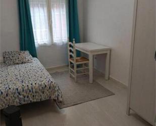 Bedroom of Flat to rent in Arenas de San Pedro  with Storage room