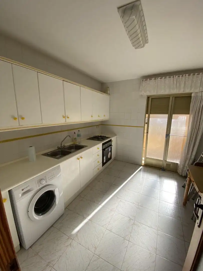 Piso en venta en Calle Pedro de Alvarado, 7, Los Urrutias Cocina de Piso en venta en Cartagena con Terraza, Amueblado y Horno