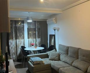 Living room of Flat to rent in Málaga Capital  with Air Conditioner, Heating and Furnished