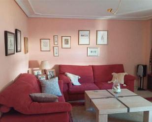 Living room of Flat for sale in  Sevilla Capital  with Furnished