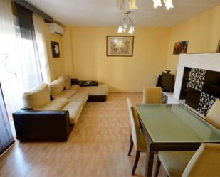 Living room of Flat for sale in Puertollano  with Air Conditioner and Terrace