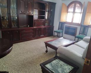 Living room of Flat for sale in  Sevilla Capital  with Air Conditioner and Terrace