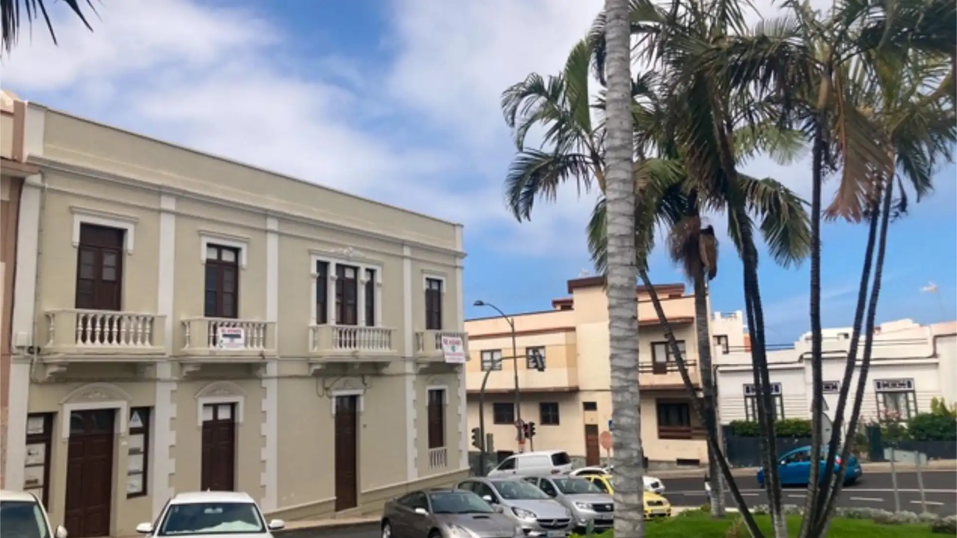 Piso en venta en Avenida Sor Soledad Cobian, 50, Centro