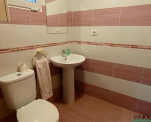 Bathroom of Single-family semi-detached for sale in Jumilla  with Air Conditioner, Terrace and Furnished