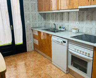 Kitchen of Flat for sale in Los Alcázares  with Air Conditioner, Terrace and Balcony