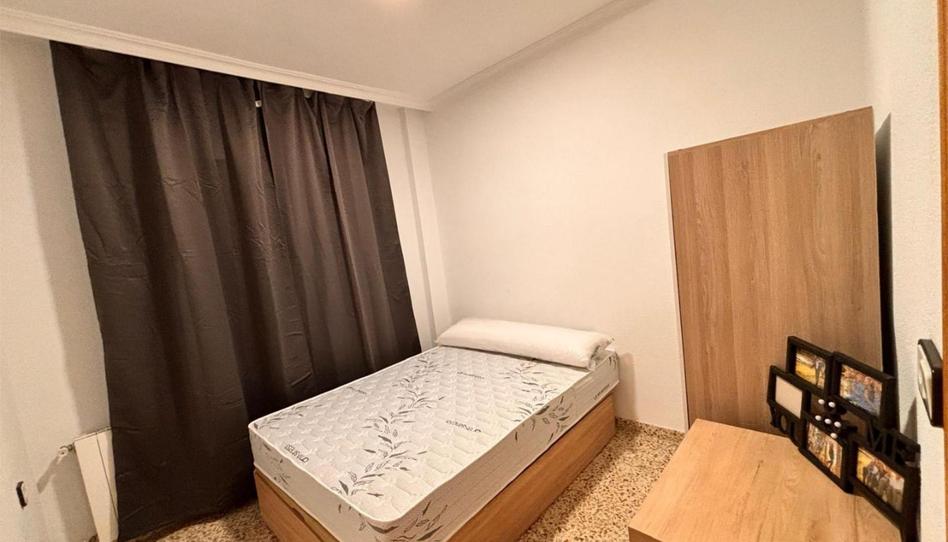 Photo 1 of Flat to share in Avenida Villena, 19, Caudete, Albacete