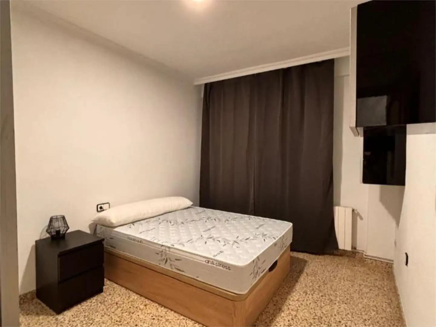 Habitación en Avenida Villena, 19, Caudete Habitación de Piso para compartir en Caudete con Aire acondicionado, Calefacción y Amueblado