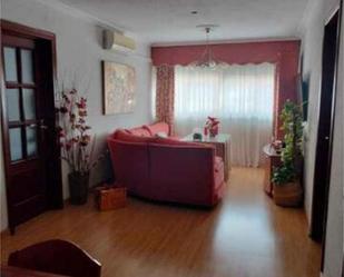 Living room of Flat for sale in Montequinto  with Heating, Private garden and Furnished