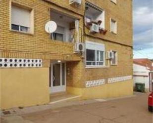 Exterior view of Flat to rent in Orellana la Vieja  with Heating, Terrace and Furnished