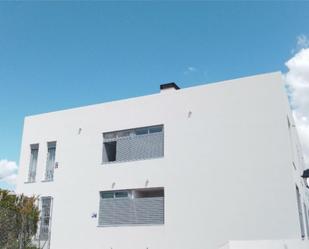 Exterior view of Flat for sale in San Martín de Valdeiglesias  with Air Conditioner, Heating and Terrace