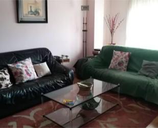 Living room of Flat to rent in Benalmádena  with Furnished, Community parking and Balcony