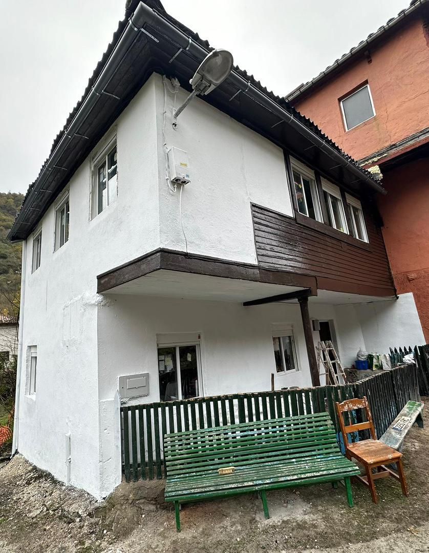 Exterior view of Single-family semi-detached for sale in Lena  with Private garden