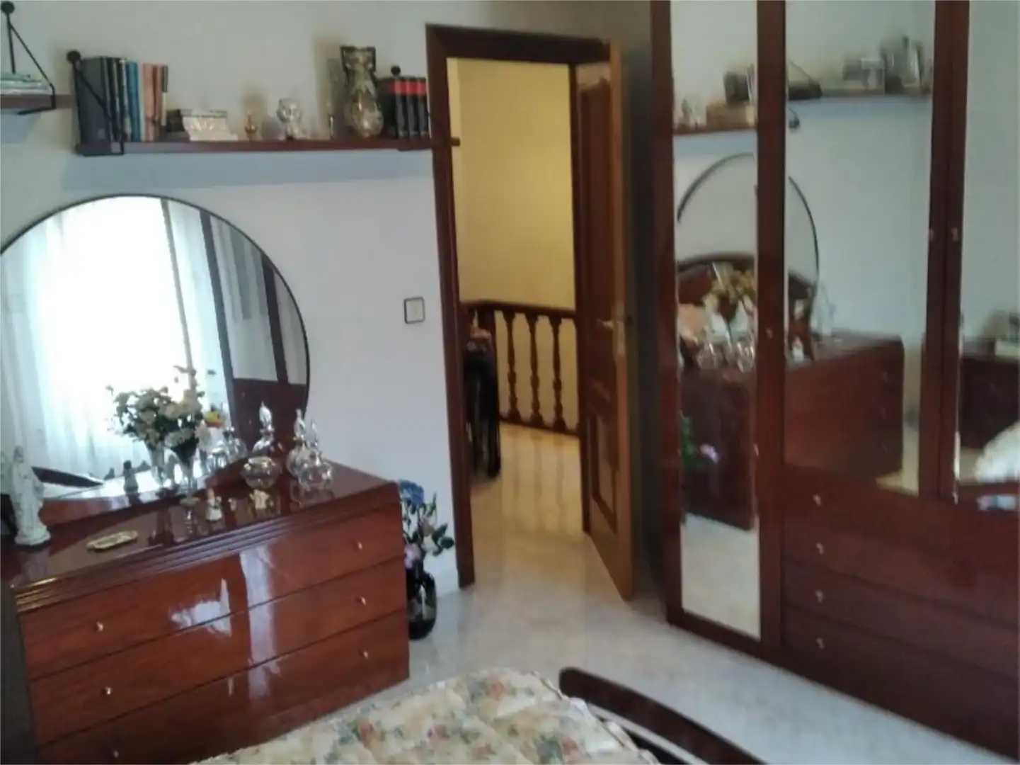 Dormitori de Casa o xalet en venda en San Esteban de la Sierra amb Calefacció, Moblat i Balcó