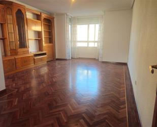 Flat to rent in Calle del Marqués de Viana, 51, Berruguete