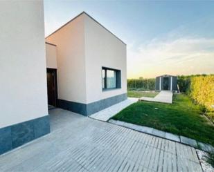 Vista exterior de Casa o xalet en venda en Vilanova de Segrià amb Aire condicionat, Calefacció i Terrassa