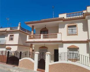 Vista exterior de Casa adosada en venda en Chipiona amb Terrassa