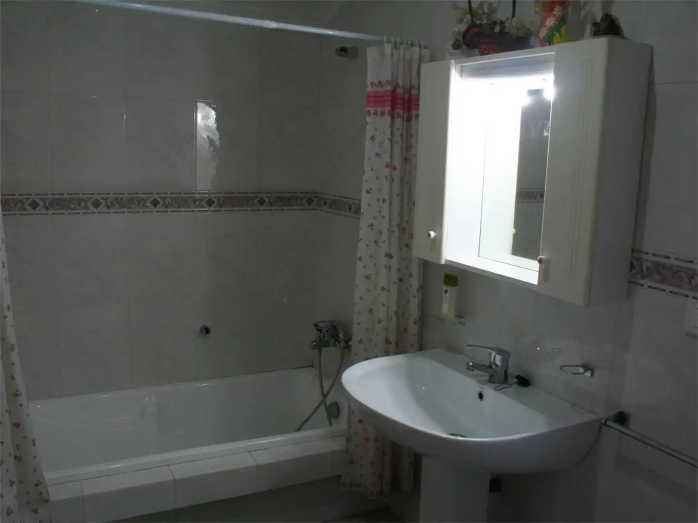 Flat for rent in Rúa Comunidad de Cantabria, 5, O Carballiño