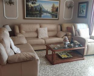 Living room of Flat for sale in Marbella