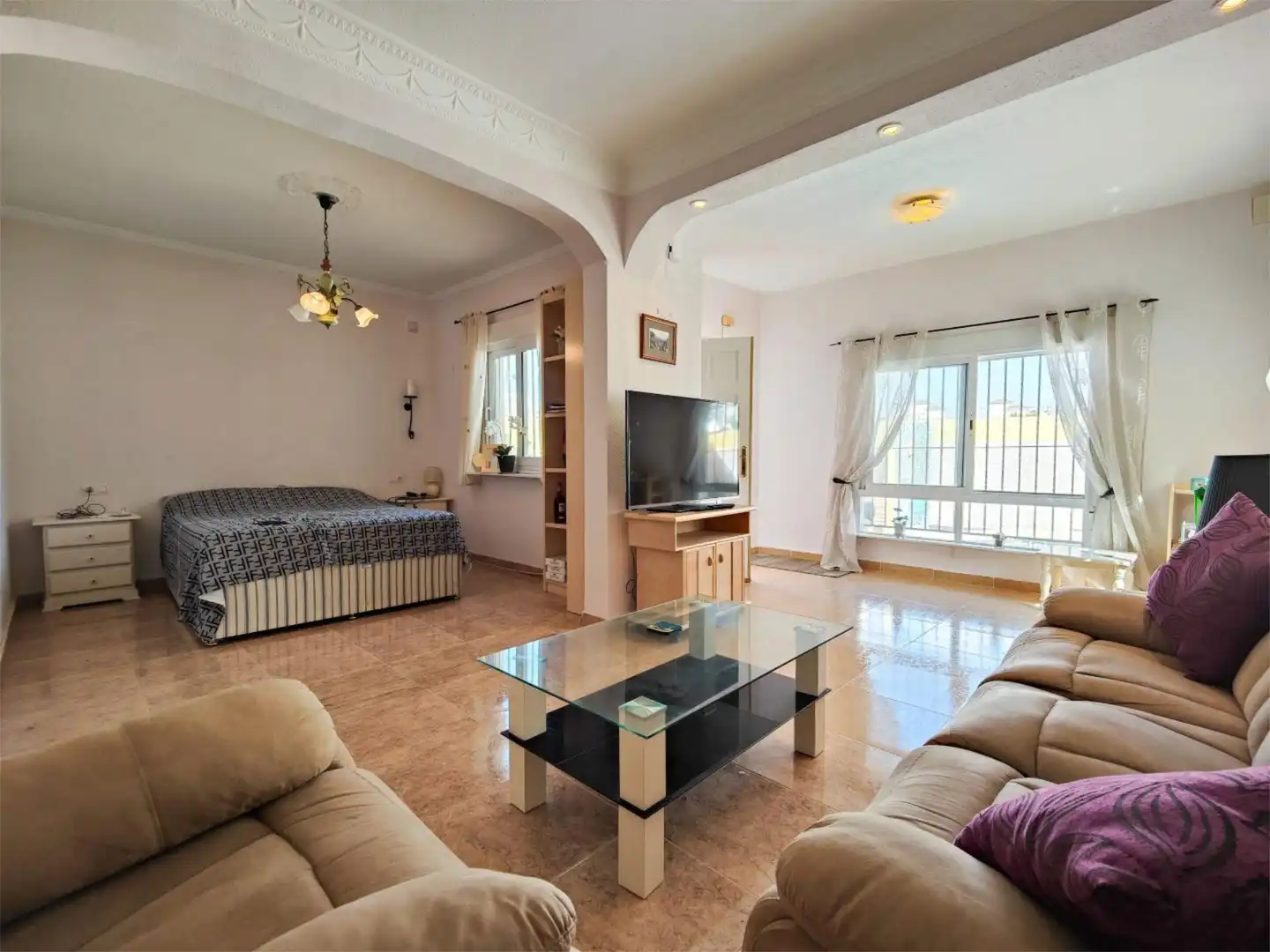 Houses for sale in Calle Manuel Espinosa Maciá, 27, Zona los Frutales Living room of Houses for sale in Torrevieja with Air Conditioner, Terrace and Swimming Pool