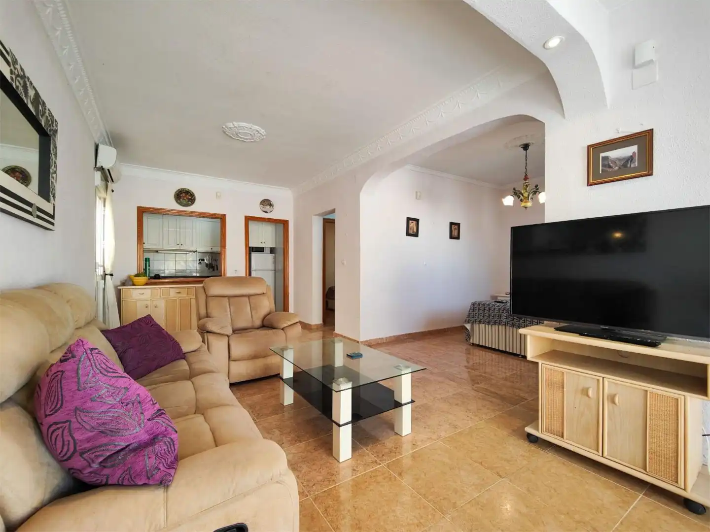 Houses for sale in Calle Manuel Espinosa Maciá, 27, Zona los Frutales Living room of Houses for sale in Torrevieja with Air Conditioner, Terrace and Swimming Pool