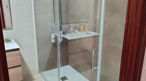 Photo 3 of Flat to share in Calle Rafael del Riego, 28, Zona Rural, Asturias