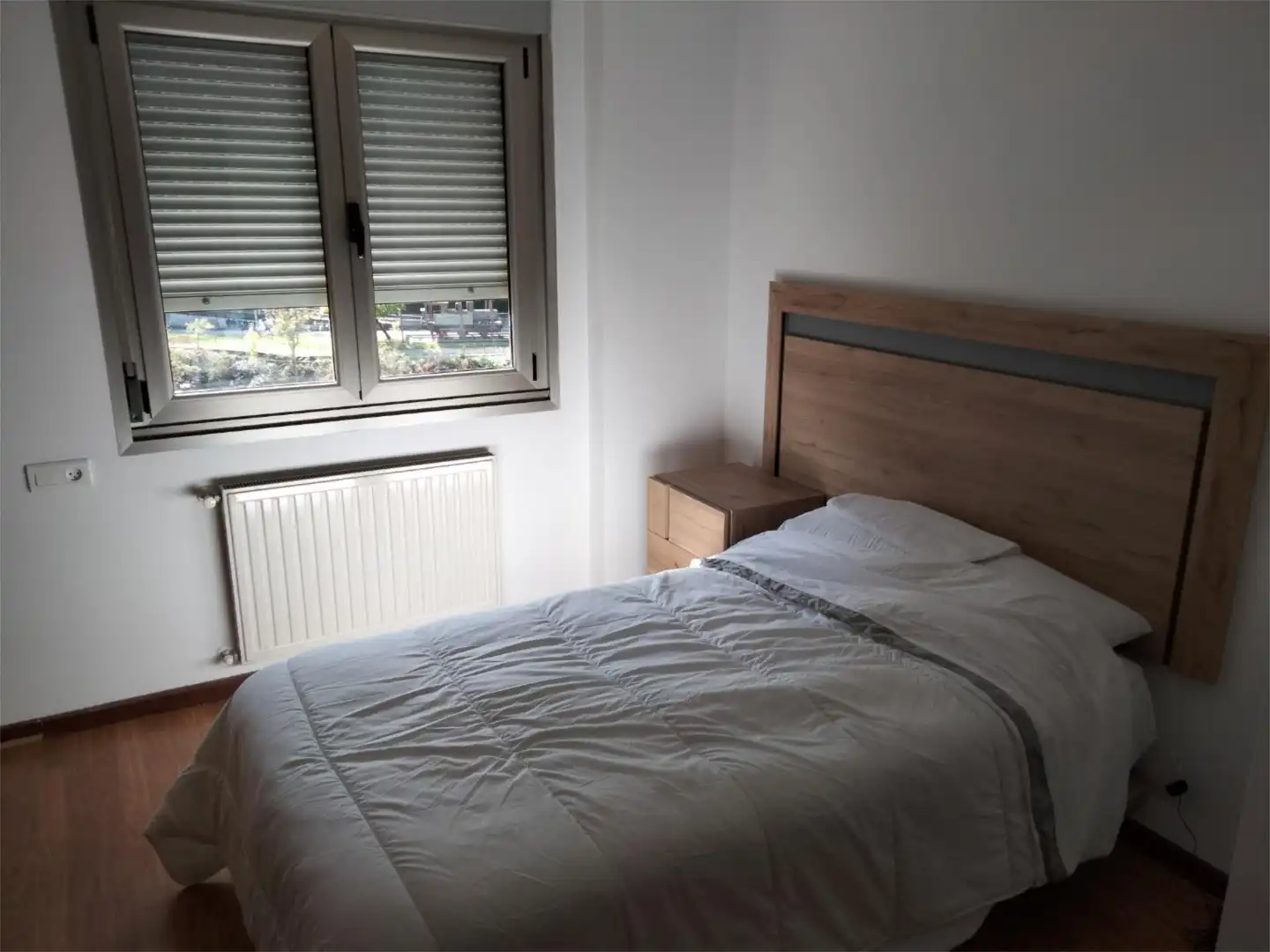 Habitación de Piso para compartir en Mieres (Asturias) con Calefacción, Parquet y Amueblado