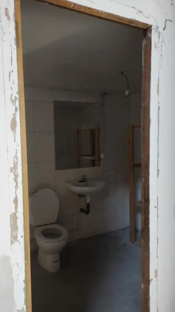 Industrial buildings for sale in Calle Granada, 9, Los Bloques Bathroom of Industrial buildings for sale in Zamora Capital