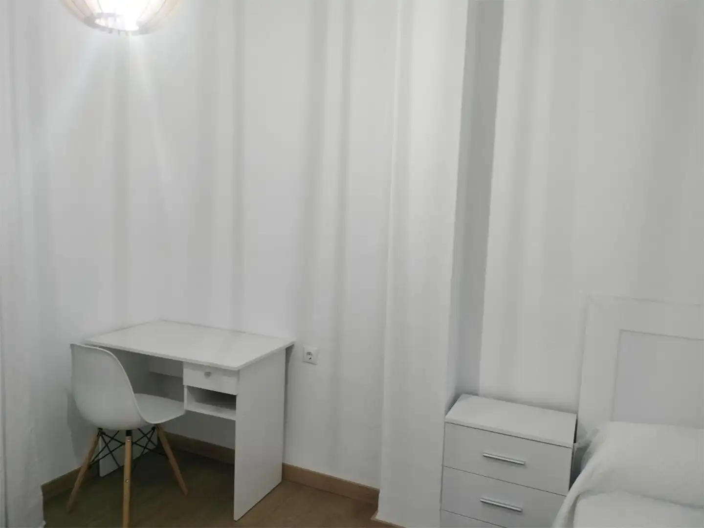 Bedroom of Flat for rent in Huelva  with Parquet flooring and Furnished