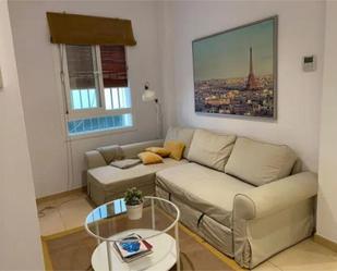 Living room of Flat for sale in  Sevilla Capital  with Air Conditioner and Terrace