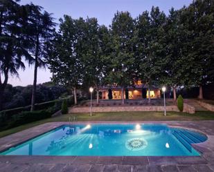 Piscina de Casa o xalet en venda en Pozuelo de Alarcón amb Aire condicionat, Terrassa i Piscina