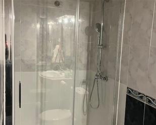 Bathroom of Flat to rent in Getafe  with Air Conditioner, Heating and Parquet flooring