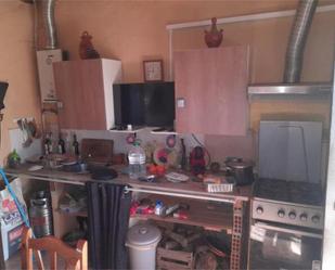 Kitchen of Single-family semi-detached for sale in Villar del Arzobispo  with Heating, Private garden and Terrace