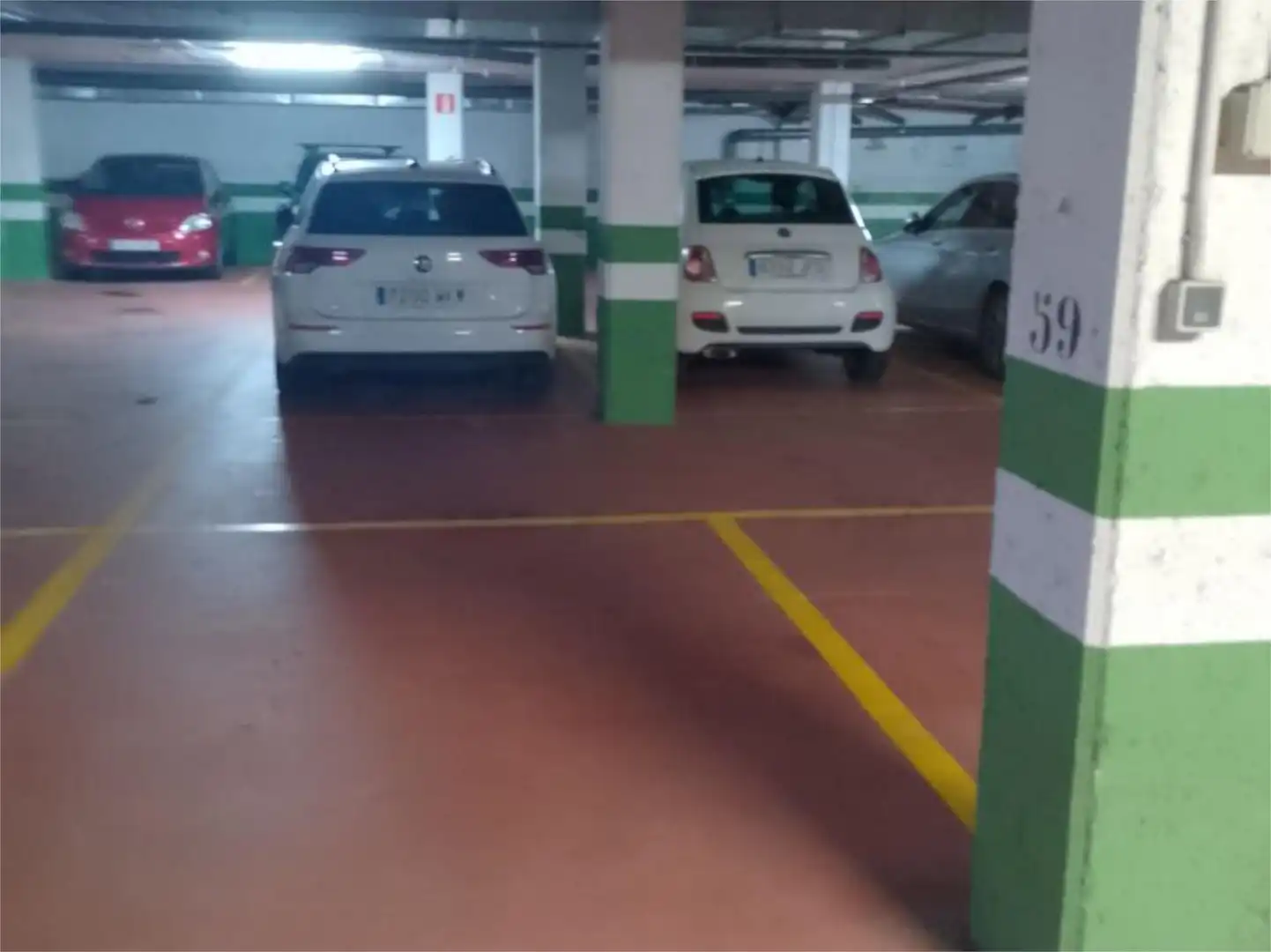 Garatge en venda a Avenida de Fernando de Casas Novoa, 37, San Lázaro - Meixonfrío Aparcament de Garatge en venda en Santiago de Compostela